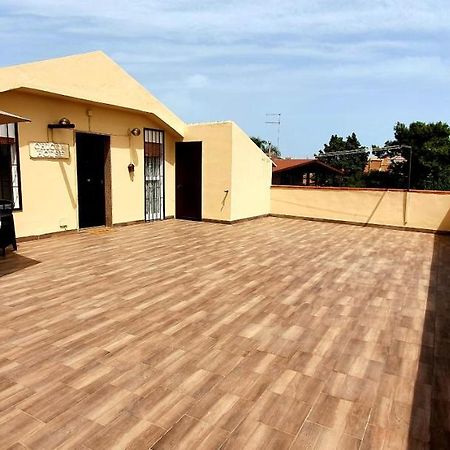 Chicca House Apartment Сиракуза Екстериор снимка
