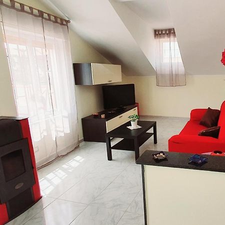 Chicca House Apartment Сиракуза Екстериор снимка